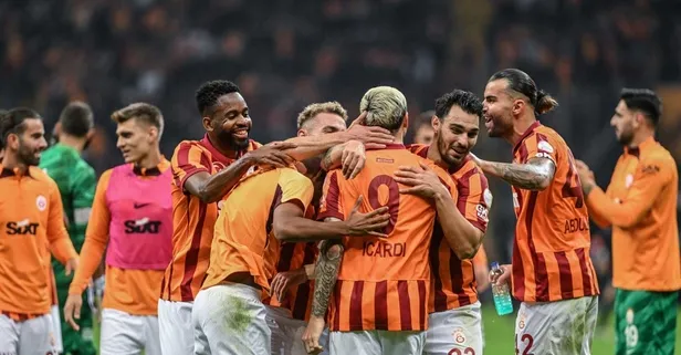 Galatasaray'da iki imza birden! Yıldız isimleriin kontratı uzatıldı
