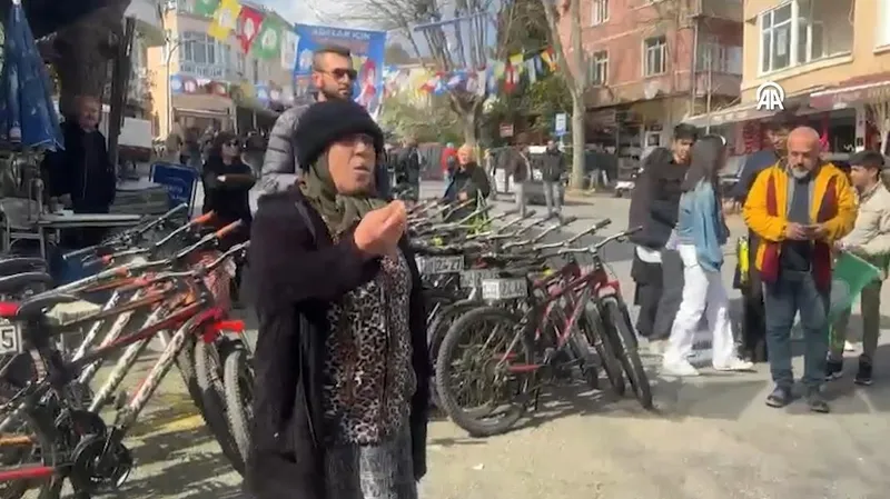 DEM Parti İBB Başkan adayı Meral Danış Beştaş'a Heybeliada'da terör örgütü PKK tepkisi: "Allah onların acılarını içinize versin ki aklınız başınıza gelsin"-5