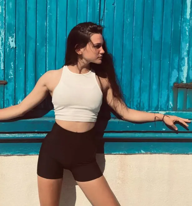 Survivor Nisa yarışma sonrası kendini baştan yarattı annesi bile tanımaz! Barış Murat Yağcı'yla sevgili olan Nisa Bölükbaşı...-7