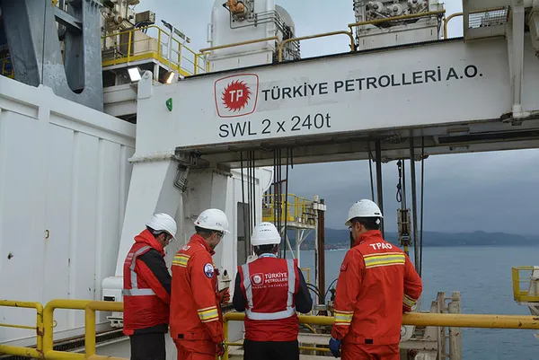 gida-krizini-cozen-turkiyeden-yeni-hamle-bakan-donmezden-karadenizde-yeni-gaz-mujdesi-ilk-veriler-pozitif-1669546658623.jpg Gıda krizini çözen Türkiye'den yeni hamle! Bakan Dönmez'den Karadeniz'de yeni gaz müjdesi: İlk veriler pozitif-5