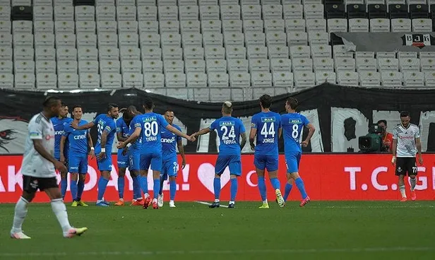 besiktas-3-2-kasimpasa-mac-sonucu-1594326009142.jpeg