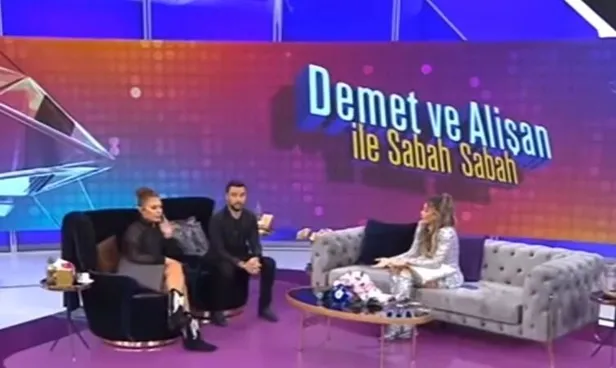 Demet Akalın ile Deniz Seki canlı yayında birbirine girdi! Yılların dostluğu işte böyle bitti: Senin dostluğun bu kadar mı?-3