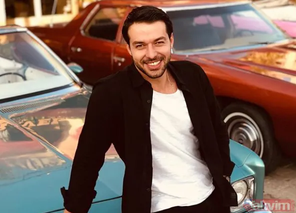Maria ile Mustafa'nın yakışıklı oyuncusu Hilmi Cem İntepe'ye bakın! Çocukluk fotoğrafını görenler kahkaha attı... - 11