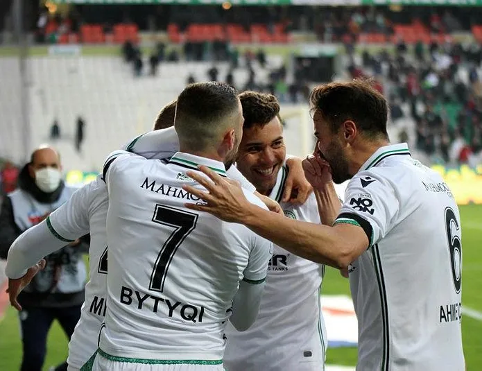 Konyaspor evinde galip!
