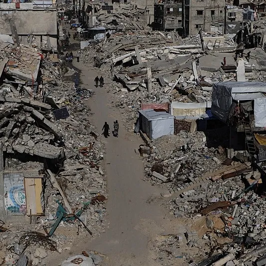 İsrail ateşkese rağmen Gazze’ye saldırdı