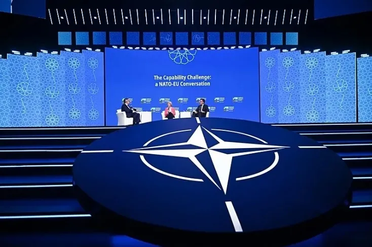 almanya-basbakanindan-nato-aciklamasi-ankara-ukrayna-savasinda-donum-noktasi-olabilir-1783429146045.jpeg Almanya Başbakanı'ndan NATO açıklaması: Ankara Ukrayna savaşında dönüm noktası olabilir-4
