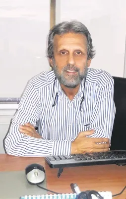 Sert kayaya çarptılar