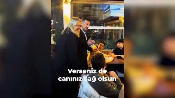 cumhur-ittifaki-izmir-belediye-baskan-adayi-hamza-dagin-alsancak-ziyaretinde-renkli-goruntuler-hamza-abi-oyum-1706985996061.jpeg Cumhur İttifakı İzmir Belediye Başkan adayı Hamza Dağ'ın Alsancak ziyaretinde renkli görüntüler: Hamza Abi oyum sana-2