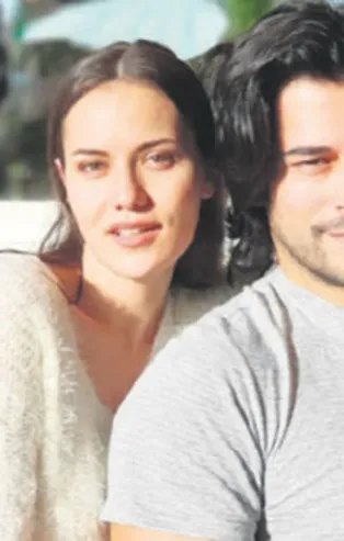 Nisan’da anne olan Fahriye Evcen uyanıkların iştahını kabarttı!