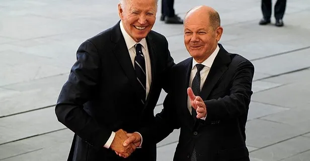Joe Biden Almanya’da: Yarım saat geç geldi! Cumhurbaşkanı Steinmeier’den Liyakat Nişanı
