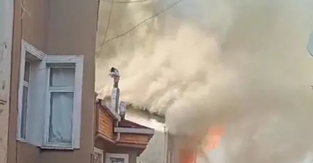 Beyoğlu'nda yangın: Bir anlık dalgınlıkla canından olacaktı