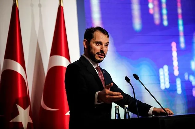 Bakan Albayrak'tan yatırım zirvesi