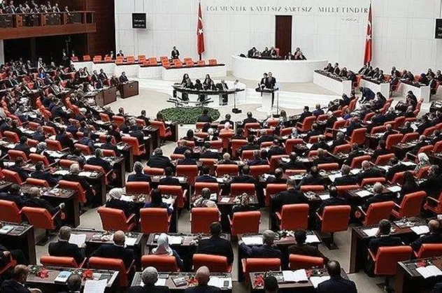 KHK ile ihraç edilen doktorların durumu komisyonda yeniden görüşülecek