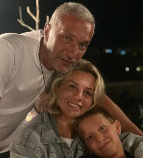 Esra Erol'un eşi Ali Özbir açtı ağzını yumdu gözünü 'O... çocukları'yla başladı gerisi geldi! Ali Özbir'i kimse zapt edemedi bile-4