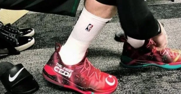 NBA All Star maçında Cedi Osman’ın ayakkabıları damga vurdu!