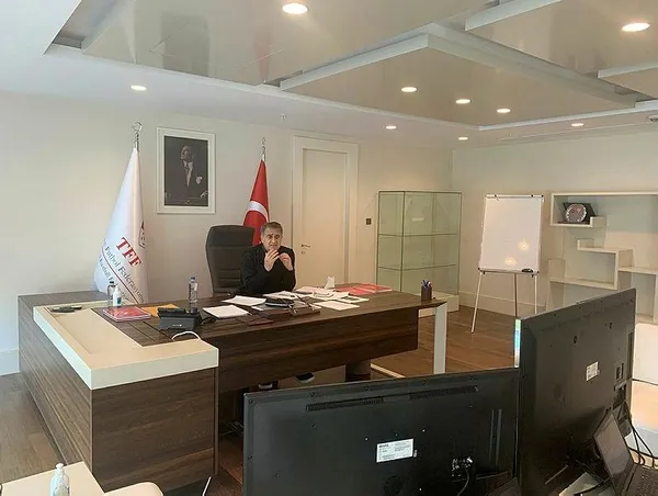 A Milli Takım Teknik Direktörü Şenol Güneş'ten eleştirilere çok sert yanıt - 1