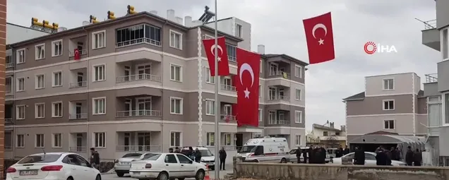 Kayseri Develiye şehit ateşi düştü! Piyade Uzman Onbaşı Ali Taşözün acı haberi ailesine verildi | Video