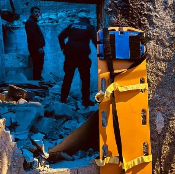 Şanlıurfa’da 2 katlı ev çöktü