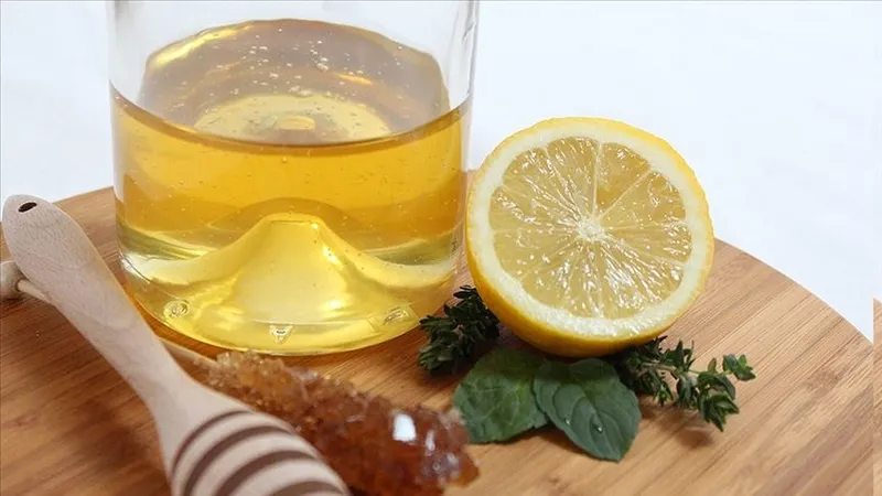 3-malzemeyle-yaldir-yaldir-kilo-verin-gobegi-balon-gibi-sisenlere-duyurulur-aninda-dumduz-edecek-1722788284641.jpg Cayır cayır kilo verdiriyor! 3 malzemeyle anında dümdüz edecek! En hızlı kilo verme yöntemlerini arayanlar buraya-2