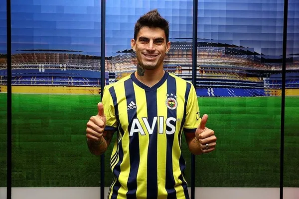 besiktas-derbisinde-sakatlanmisti-fenerbahceli-diego-perotti-istanbulda-1616429667237.jpeg Beşiktaş derbisinde sakatlanmıştı... Fenerbahçeli Diego Perotti İstanbul'da!-2