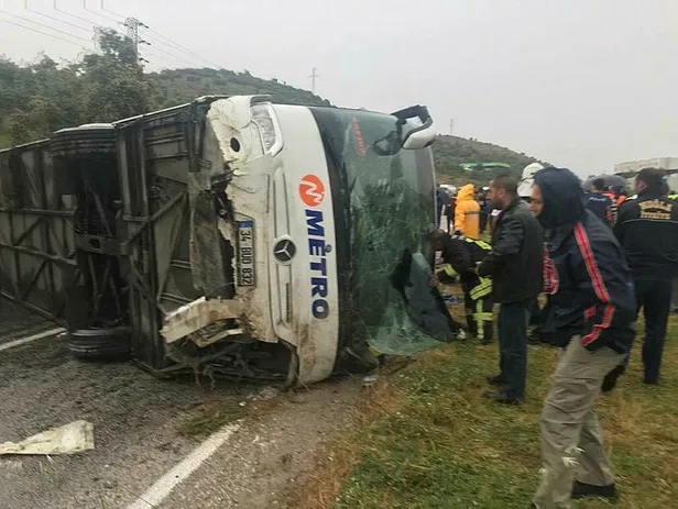 Muğla'da feci kaza! Yolcu otobüsü devrildi ölü ve yaralılar var-1