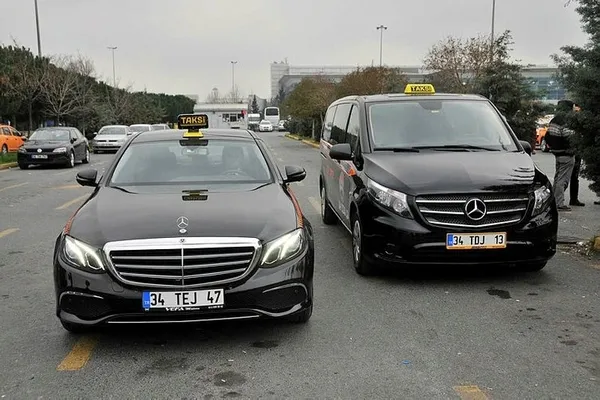 Atatürk Havalimanı’nda 350 bin liralık taksi yolcuların hizmetinde-3