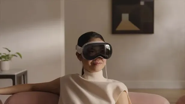 apple-vision-pro-ozellikleri-neler-apple-wwdc-2023te-neler-tanitildi-gerceklik-alginizi-degistirecek-1685997006453.jpeg Apple Vision Pro özellikleri neler? Vision Pro Türkiye fiyatı kaç TL olacak? Sanal gözlük için ilk tanıtım geldi!-2