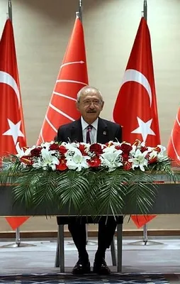 Kılıçdaroğlu yabancı gazetecilere Türkiye'yi şikayet etti