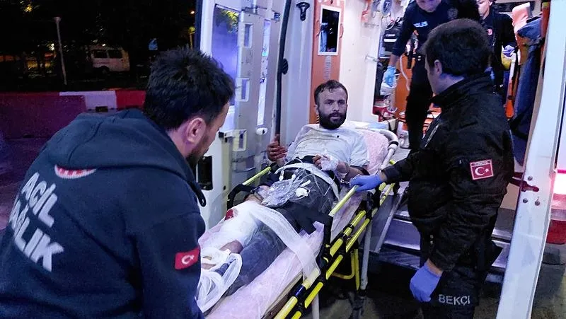 Samsun'da polise saldıran uyuşturucu bağımlısı vurularak etkisiz hale getirildi-5