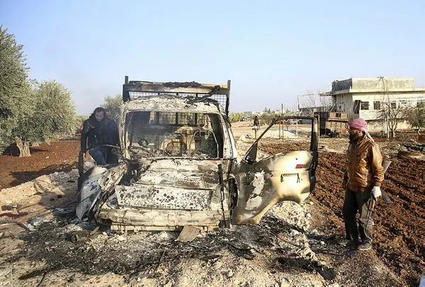 PYD/PKK Afrin'den Azez'deki sivilleri füzeyle vurdu-1