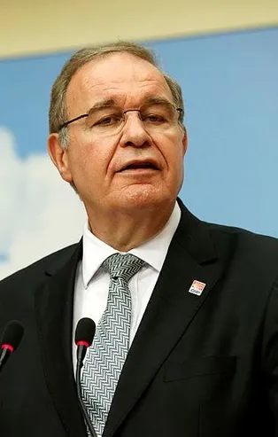 İşte "ekonomiyi bize bırakın" diyen IMF yamağı Faik Öztrak'ın sicili! 2001 krizinde de başroldeydi!