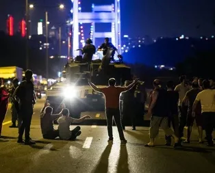Lacivert Dergi’den 15 Temmuz’a özel sayı
