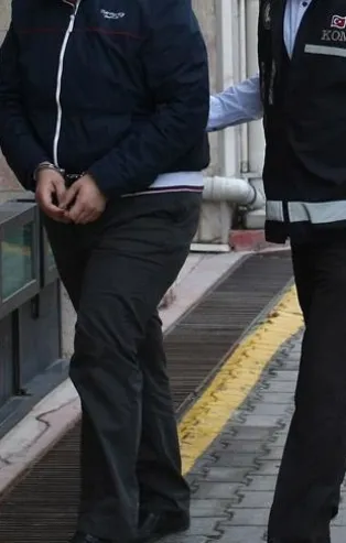 Muş merkezli 3 ilde FETÖ'ye operasyon: 4 gözaltı