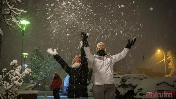 ⚠️ Uyarılar Peş Peşe Geldi! Meteoroloji Genel Müdürlüğü, Yurttaşları Şu Konularda Uyardı: Kuvvetli Yağış: Hakkari, Şırnak Ve Siirt'te Kuvvetli Yağış Bekleniyor...
