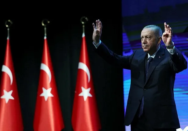 baskan-erdogan-turkiye-genclik-vakfi-teskilat-bulusmasinda-onemli-aciklamalarda-bulundu-1697130775935.jpeg Başkan Erdoğan'dan Türkiye Gençlik Vakfı Teşkilat Buluşması'nda önemli açıklamalar-6