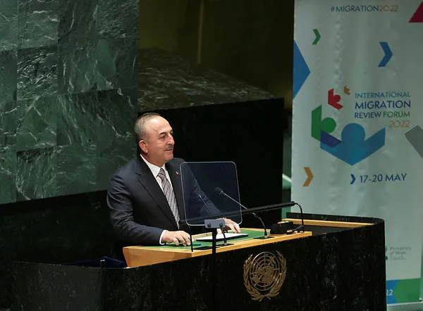 disisleri-bakani-mevlut-cavusoglundan-bm-goc-forumunda-onemli-mesajlar-yunanistan-olumlere-neden-oluyor-1652988856273.jpg Dışişleri Bakanı Mevlüt Çavuşoğlu'ndan BM Göç Forumu’nda önemli mesajlar: Yunanistan ölümlere neden oluyor-3