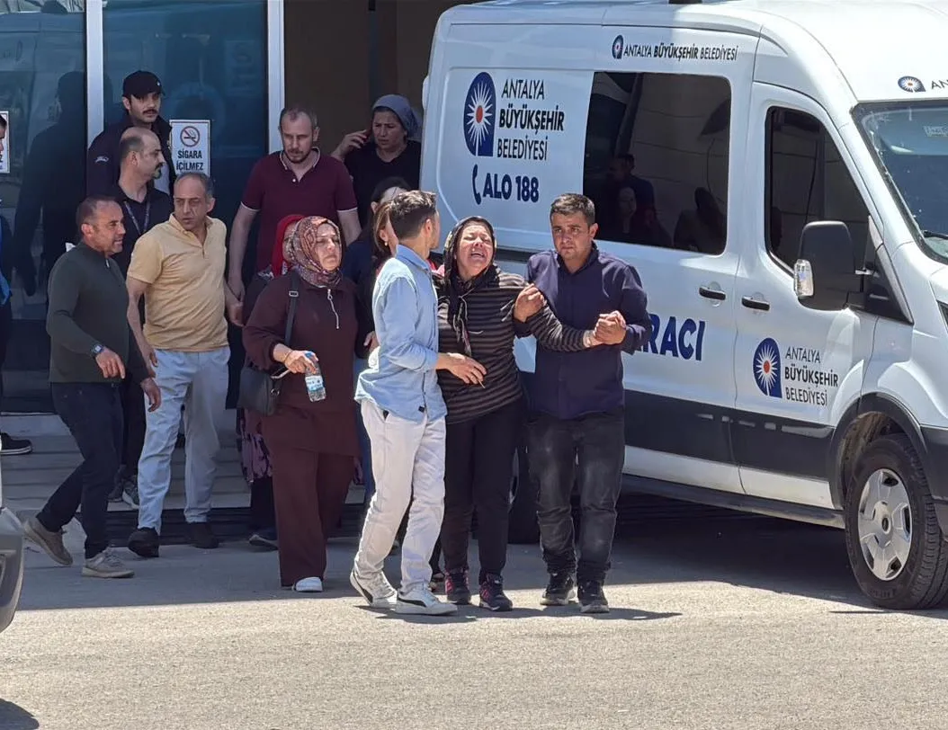 Antalya’da 7 aylık hamile Esra Uğur evinde ölü bulundu! Kumar borcu yüzünden intihar mı etti?