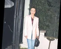 Sibel Aytan yeni yaşını sevdikleriyle kutladı!