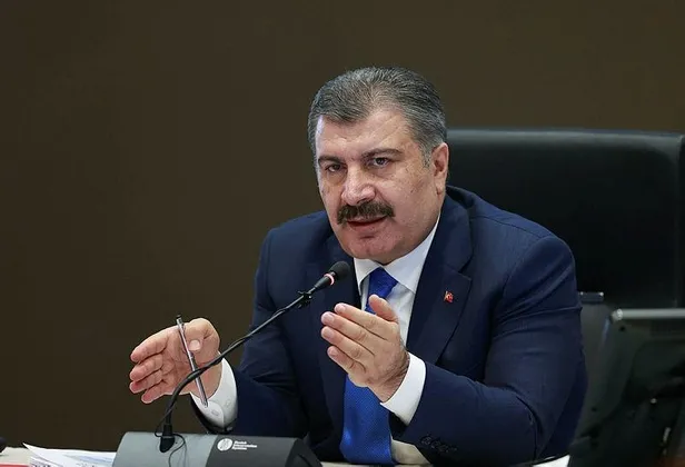 son-dakika-saglik-bakani-fahrettin-koca-1-milyondan-fazla-saglik-calisanini-45-gunde-asilamayi-basardik-1621872749504.jpeg