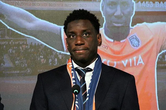 Demba Ba Başakşehir'e imzayı attı