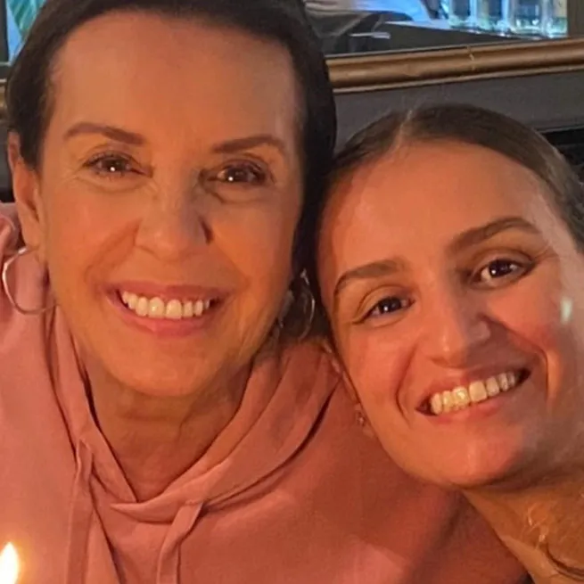 Başka Bir Gün'ün Haluk'u Avni Yalçın bakın hangi ünlü oyuncunun babası çıktı! Meğer Uzak Şehir'in yıldızının... - 10