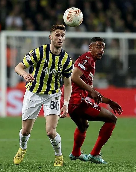 kazandik-ama-yetmedi-fenerbahce-avrupaya-veda-etti-1678995538512.jpeg Kazandık ama yetmedi! Fenerbahçe Avrupa'ya veda etti-5