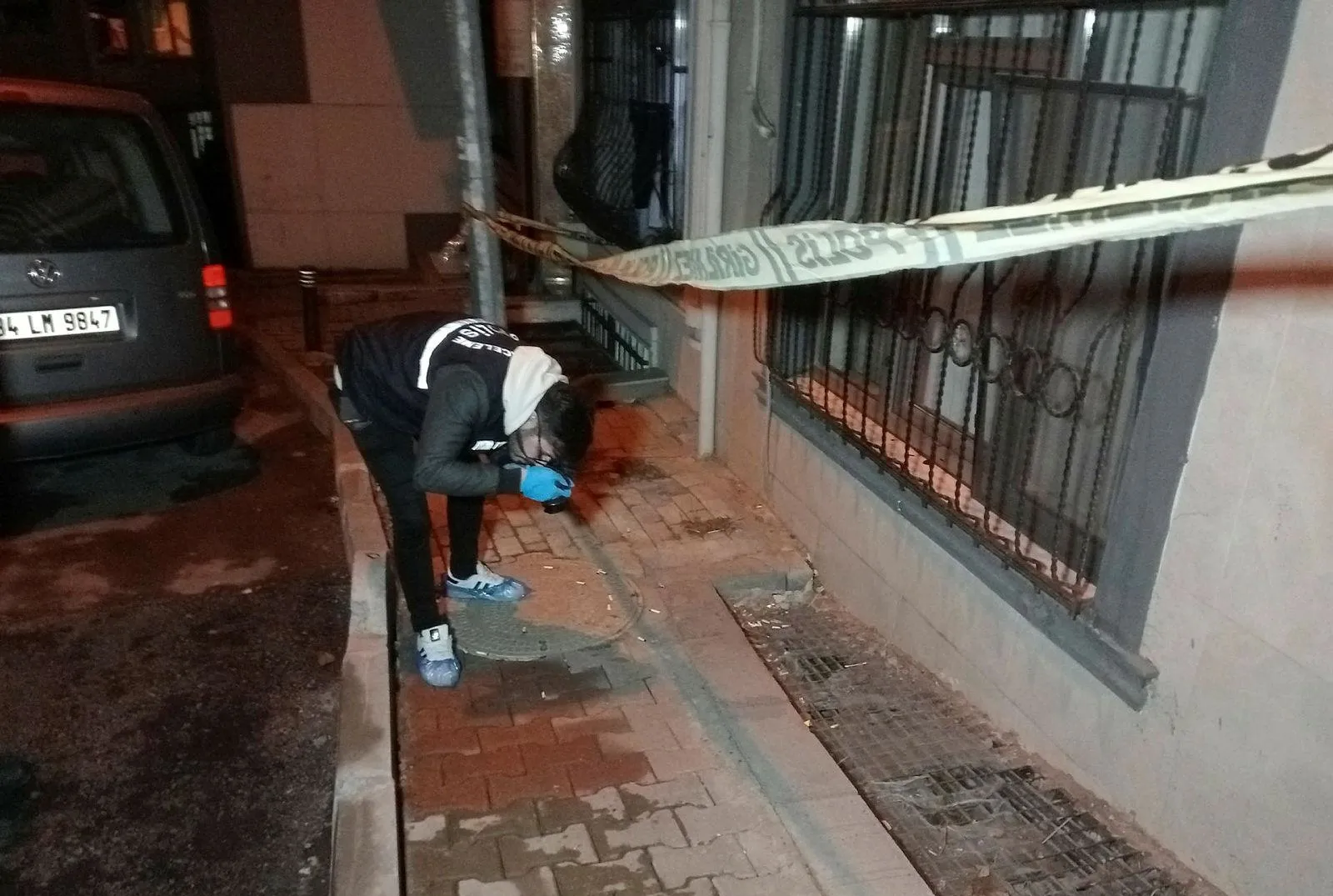 Önce sokak ortasında bağrındı sonra dehşet saçtı