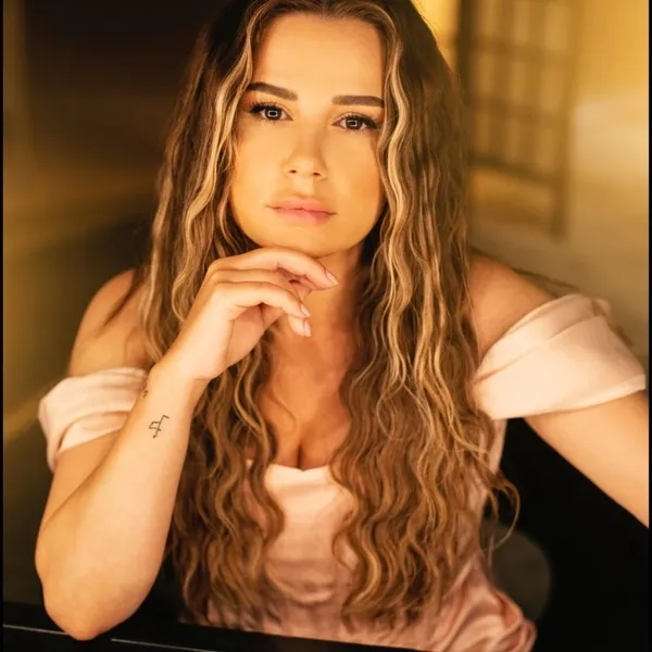 merve-ozbeyden-kotu-haber-uzulerek-soyluyorum-dedi-sosyal-medyadan-duyurdu-aciklamasi-hayranlarini-korkuttu-1641323072597.jpg Merve Özbey’den kötü haber! ‘Üzülerek söylüyorum’ dedi sosyal medyadan duyurdu açıklaması hayranlarını korkuttu-4