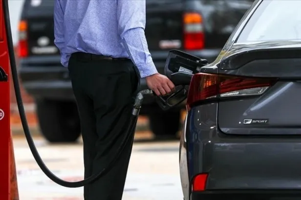 3 Mayıs Salı benzin, motorin, LPG zam ya da indirim var mı? Akaryakıt fiyatları ne kadar 2022? Opel, BP, Shell, Total akaryakıt fiyatları...-5