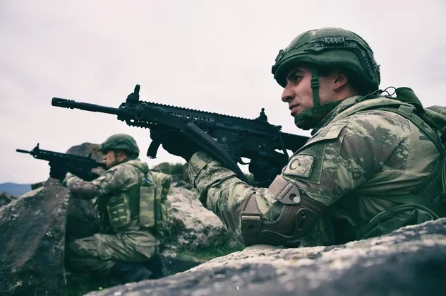 Son dakika: PKK'ya darbe üstüne darbe! 11 terörist etkisiz hale getirildi