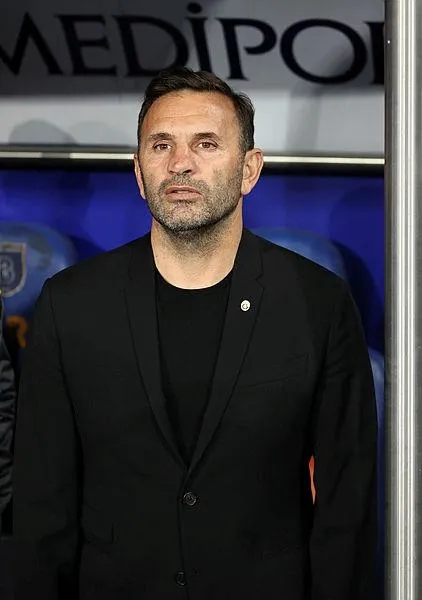 galatasaray-teknik-direktoru-okan-buruk-mac-sonrasi-aciklamalarda-bulundu-1668299669731.jpeg
