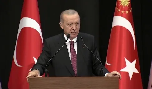 Başkan Erdoğan’dan AK Parti teşkilatlarına net mesaj: Yanlış yapanla vedalaşır, güçlenerek devam ederiz-4