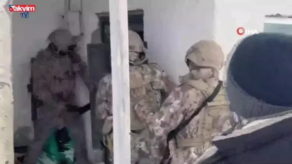 İçişleri Bakanı Ali Yerlikaya duyurdu: 76 ilde zehir tacirlerine operasyon