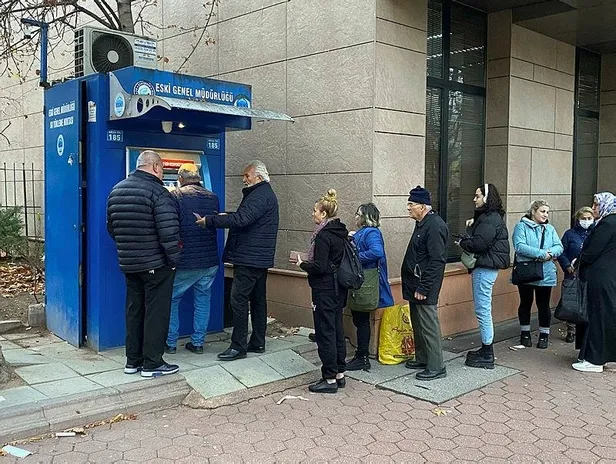 chpli-belediyelerde-zam-furyasi-istanbulun-ardindan-eskisehirde-de-sebeke-suyuna-bu-yil-icinde-ucuncu-kez-zam-1669402590956.jpeg CHP’li belediyelerde zam furyası! İstanbul’un ardından Eskişehir’de de şebeke suyuna bu yıl içinde üçüncü kez zam yapıldı-5